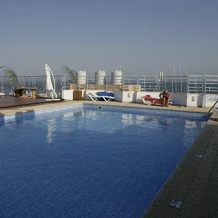 Lägenhetshotell Costantiana Larnaca