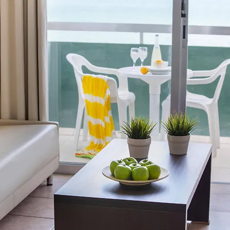 Appart hôtel Costantiana Larnaca