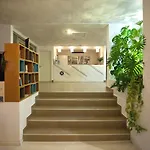 Costantiana Aparthotel 3*