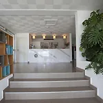 Aparthotel Costantiana Larnaca