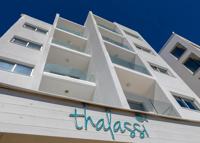 Costantiana Lárnaca