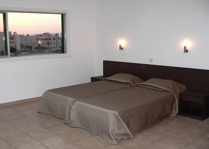 Apartahotel Costantiana