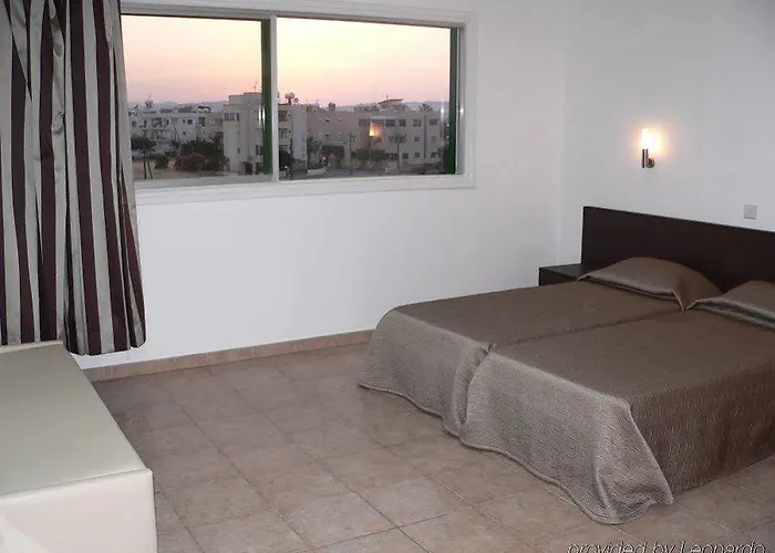 Costantiana Lárnaca